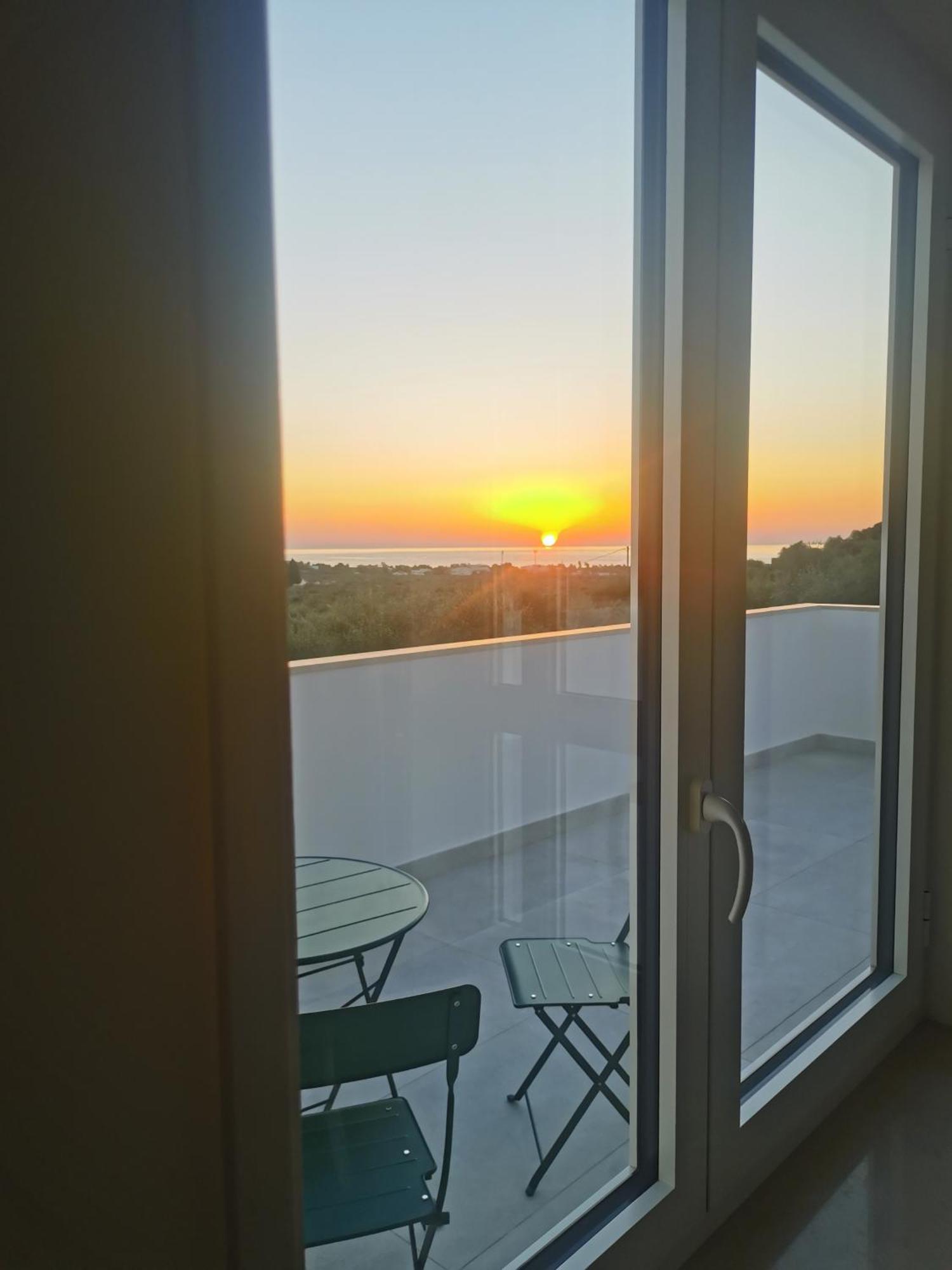 Le Fronde Vieste Luaran gambar
